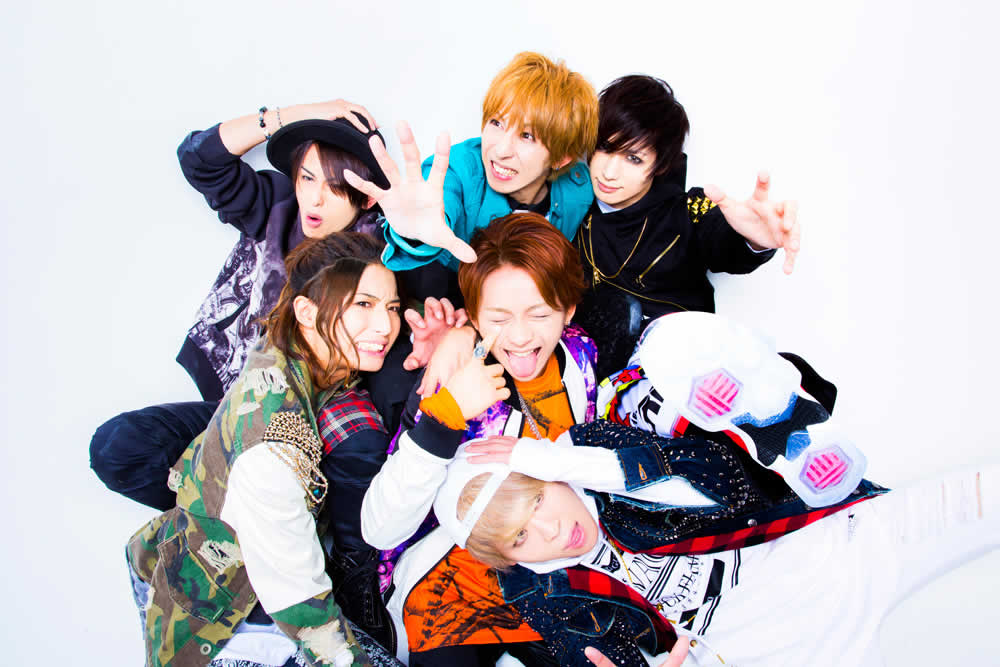 乐队意为,苍蓝交织无限∞的音声.         梦幻延绵